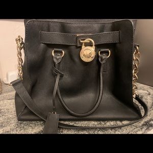 Micheal Kors - Hamilton Purse